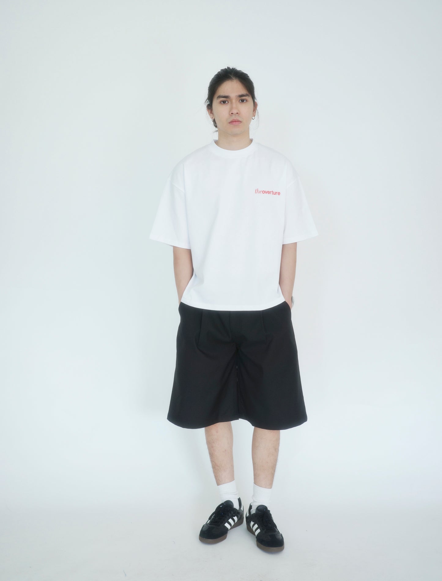 Aria Wide Pleated Shorts in Black
